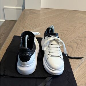 Alexander McQueen Women Shoes